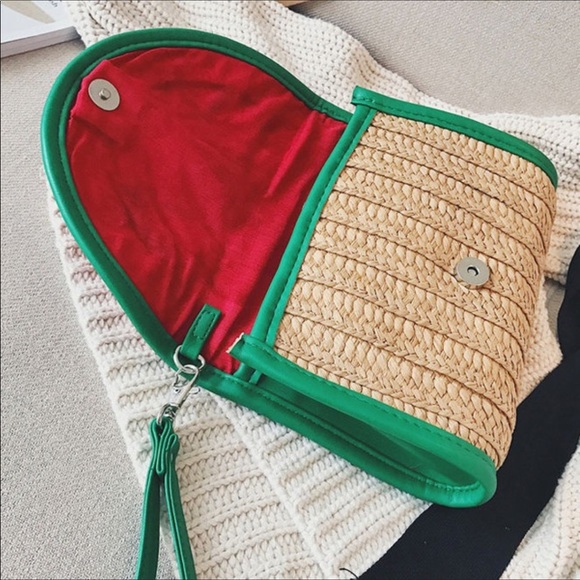 Straw watermelon clutch watermelon 🍉 ADORABLE! - Picture 3 of 8